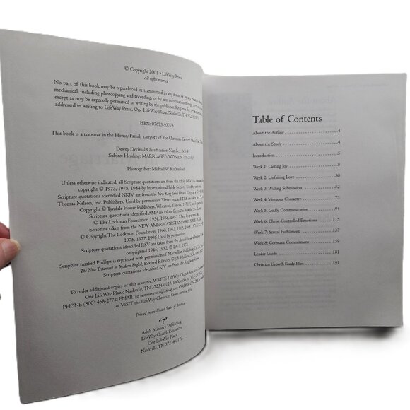 Women Making a Difference in Marriage Building Love Joy & Commitment by Packer - Picture 2 of 6